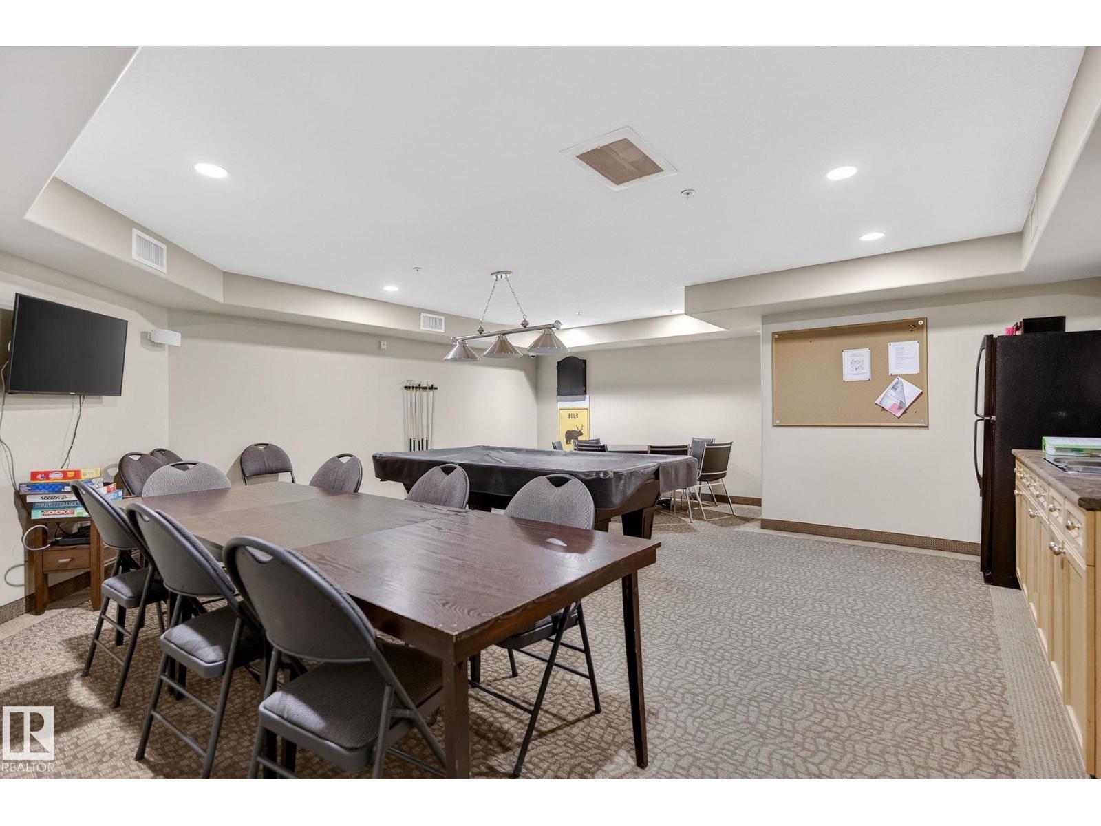 #222 400 PALISADES WY, Sherwood Park