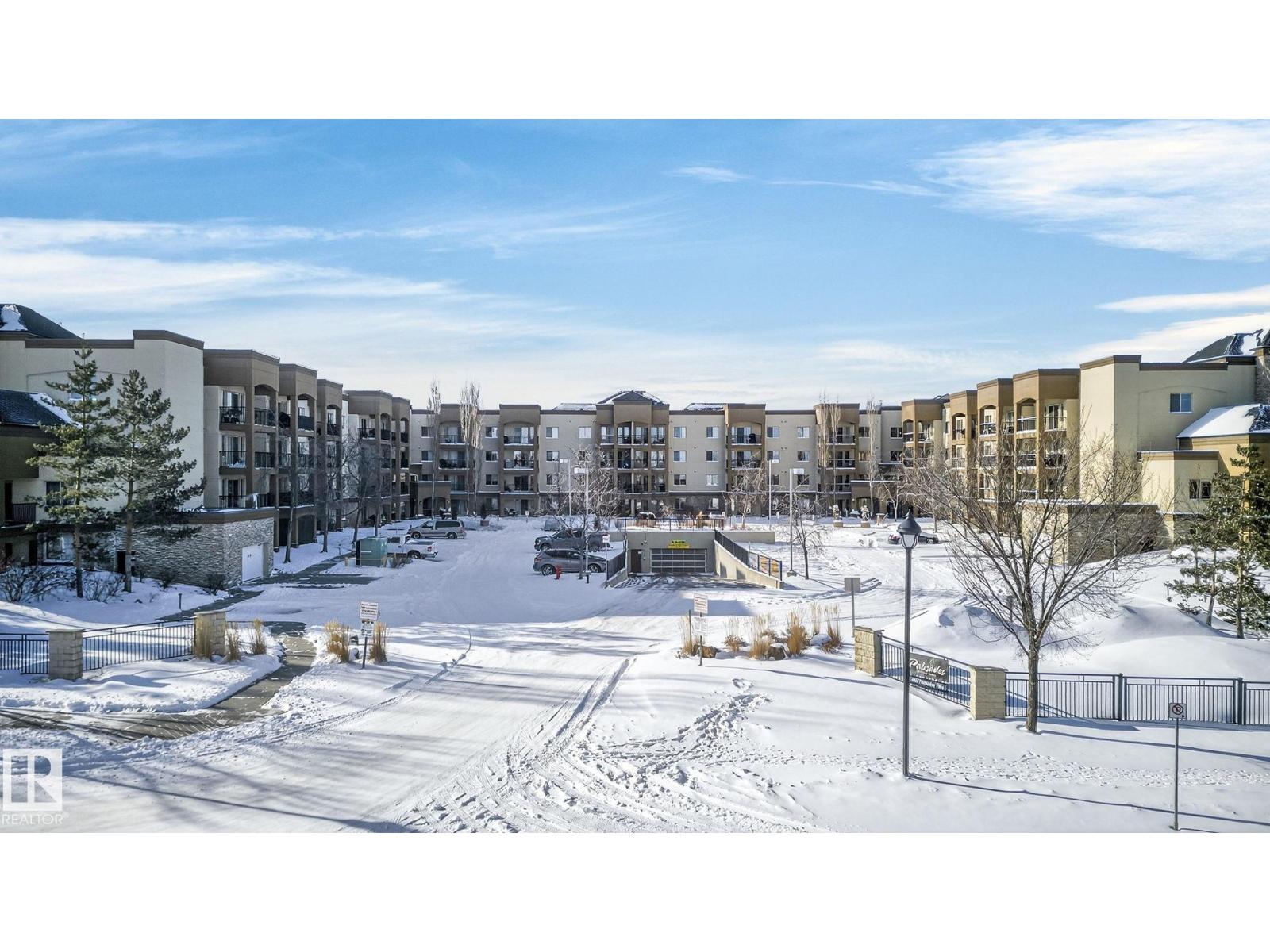 #222 400 PALISADES WY, Sherwood Park