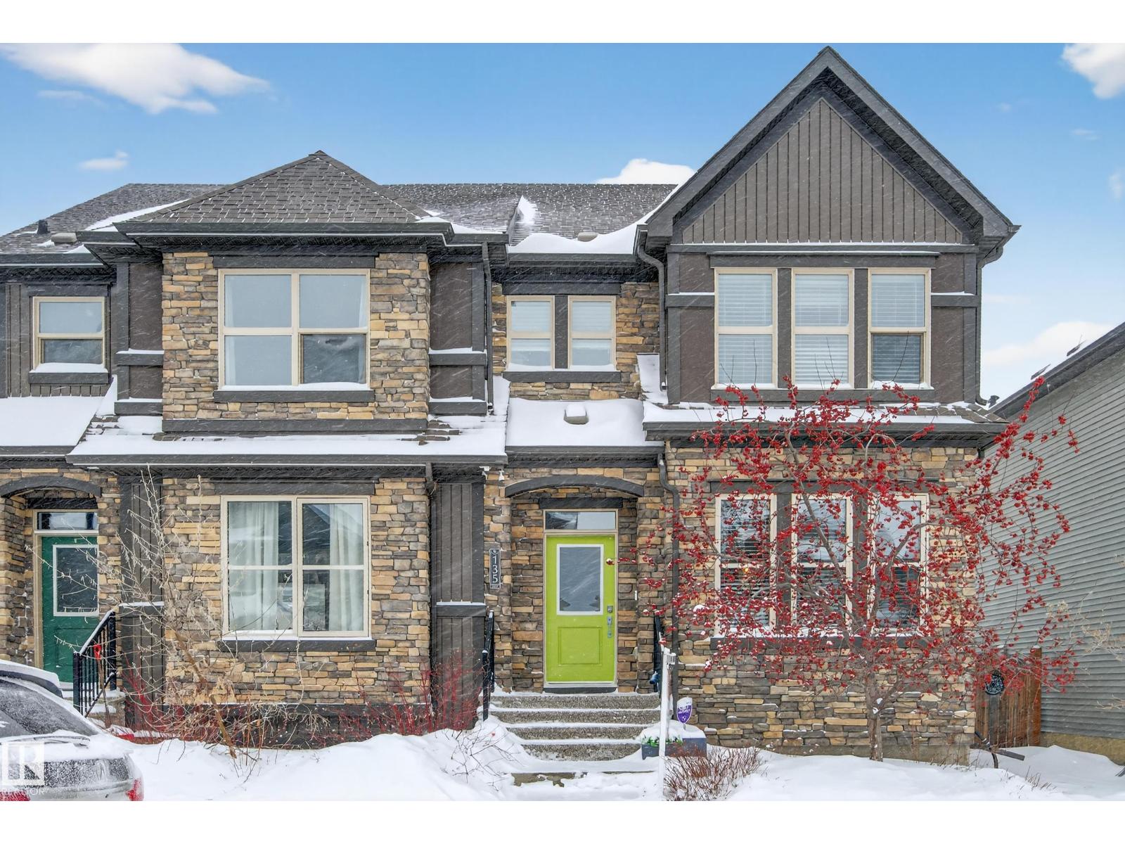 135 GILMORE WY - 1