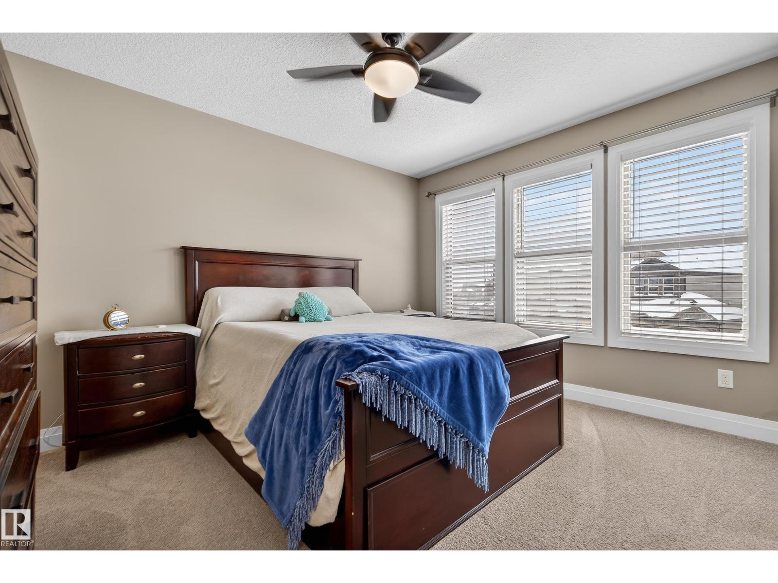 135 GILMORE WY - 33