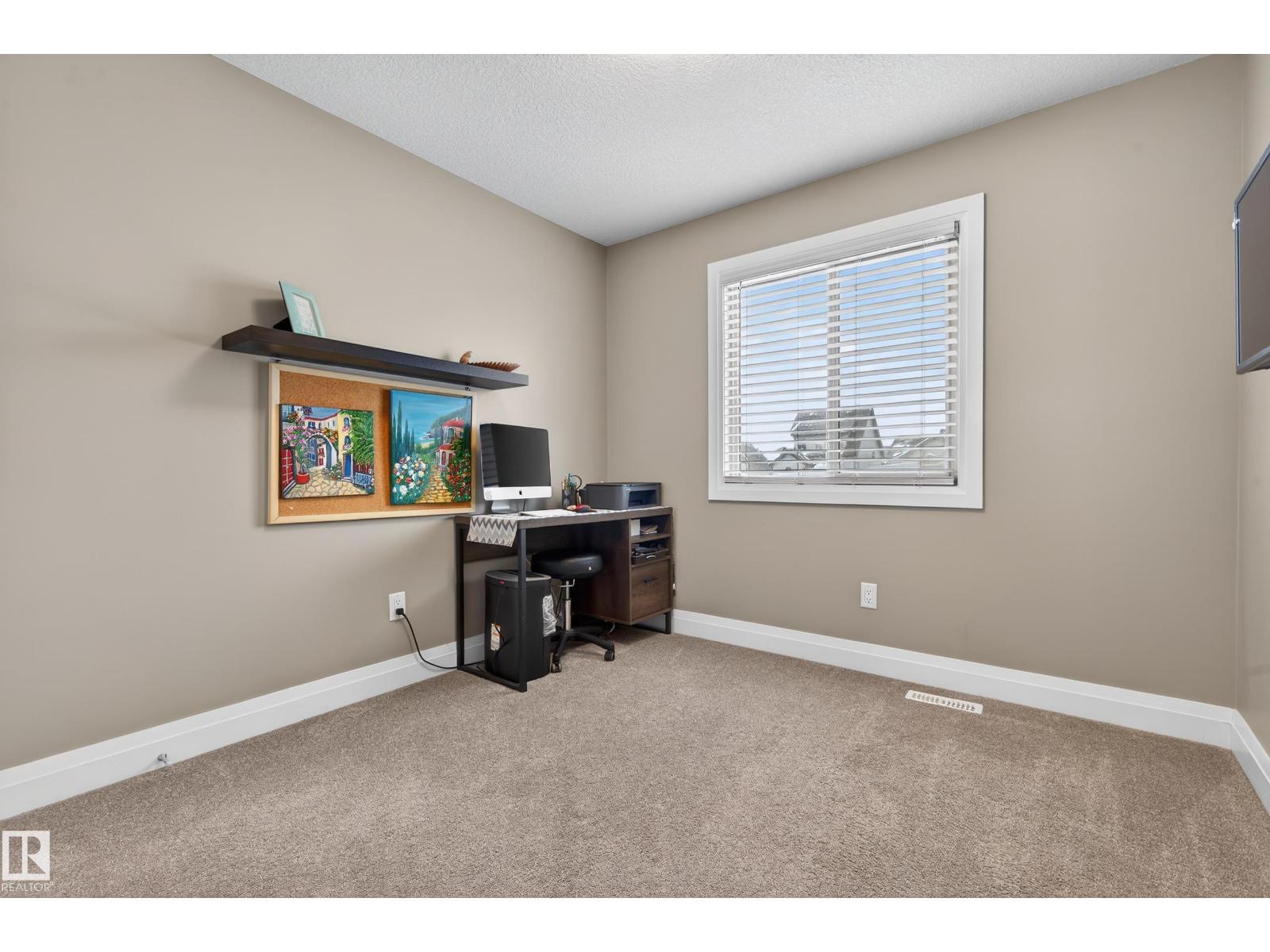 135 GILMORE WY - 37