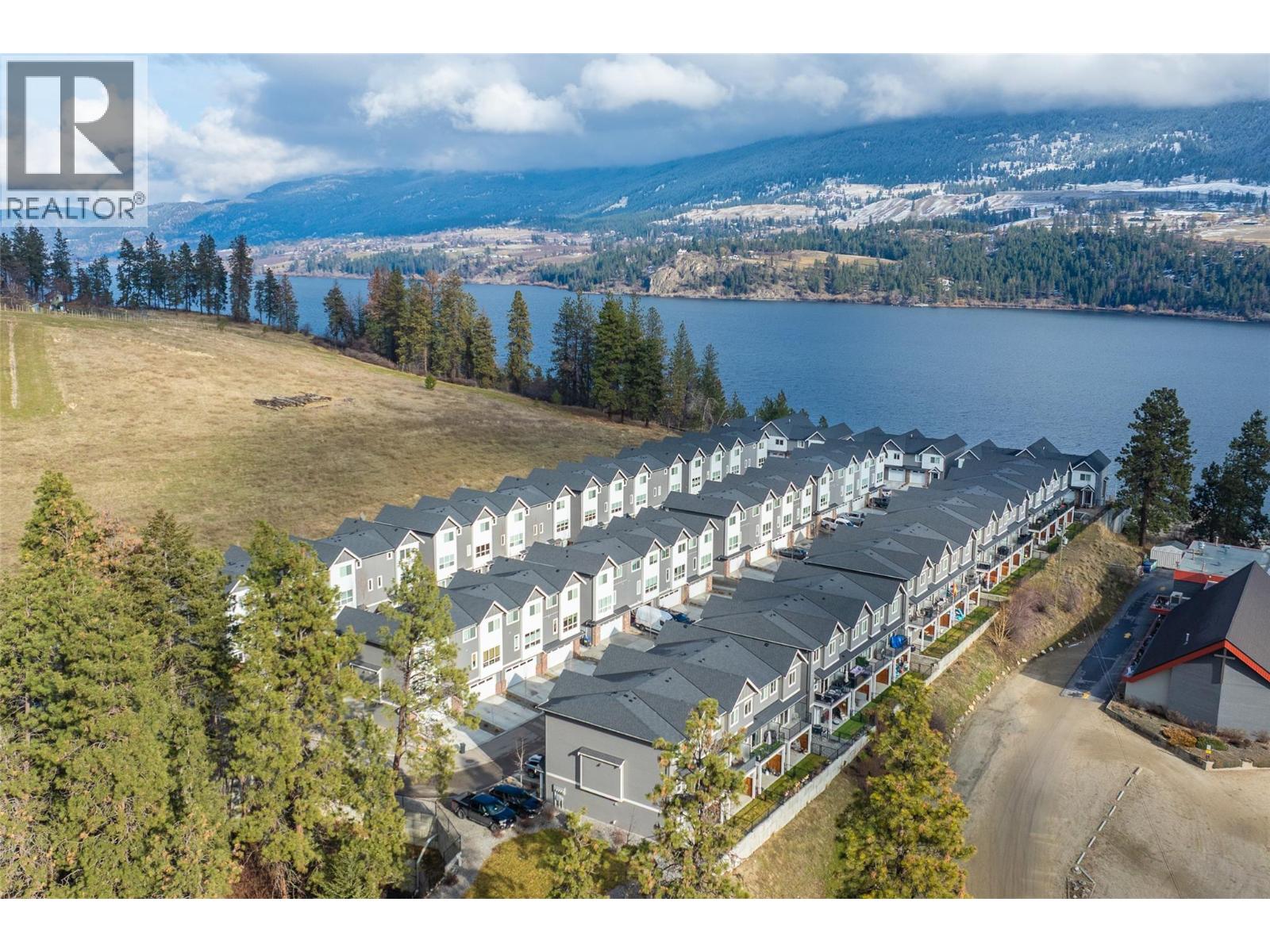 12075 Oceola Road Unit# 33, Lake Country