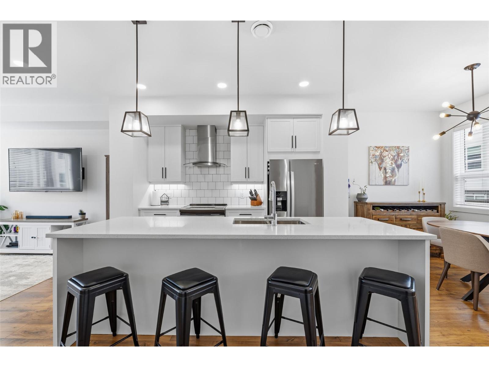 12075 Oceola Road Unit# 33, Lake Country