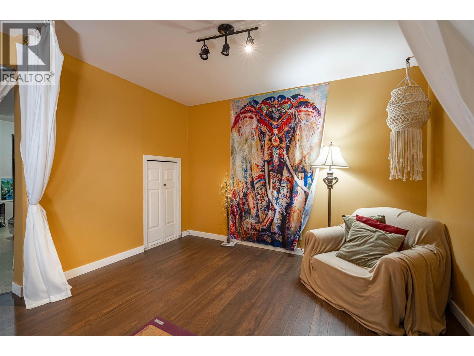 2395 Pleasant Valley Road Unit# 31, Armstrong