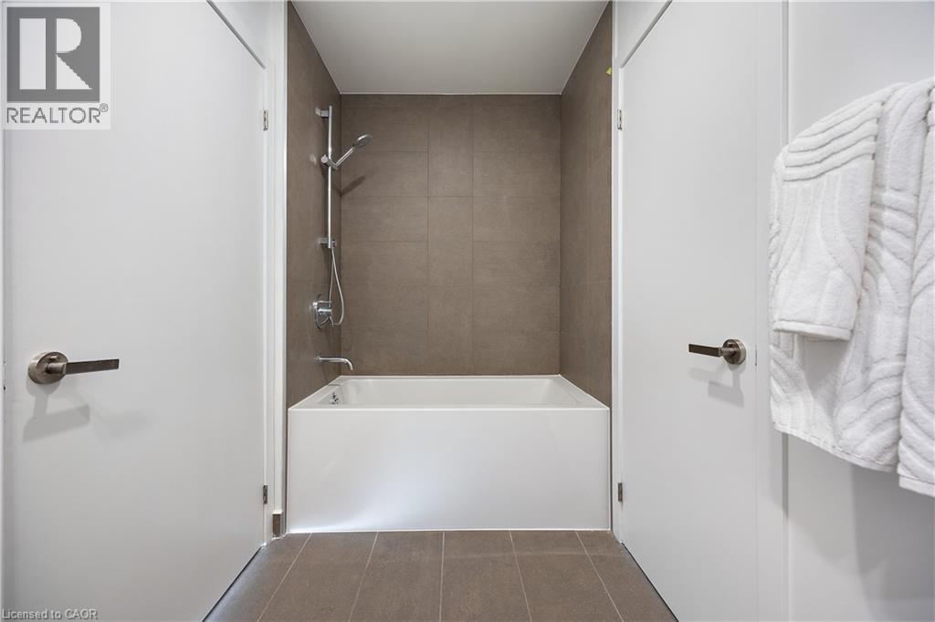 #2604 370 MARTHA STREET - 6