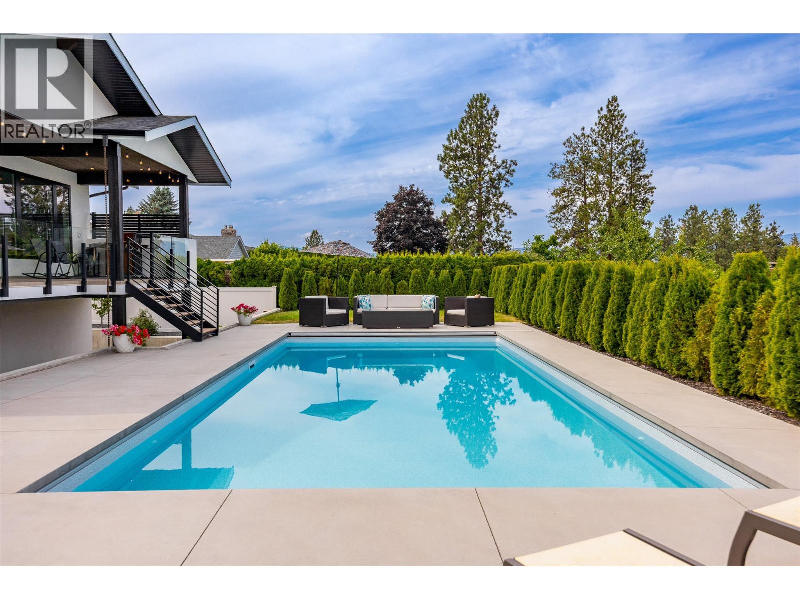 415 Curlew Drive, Kelowna