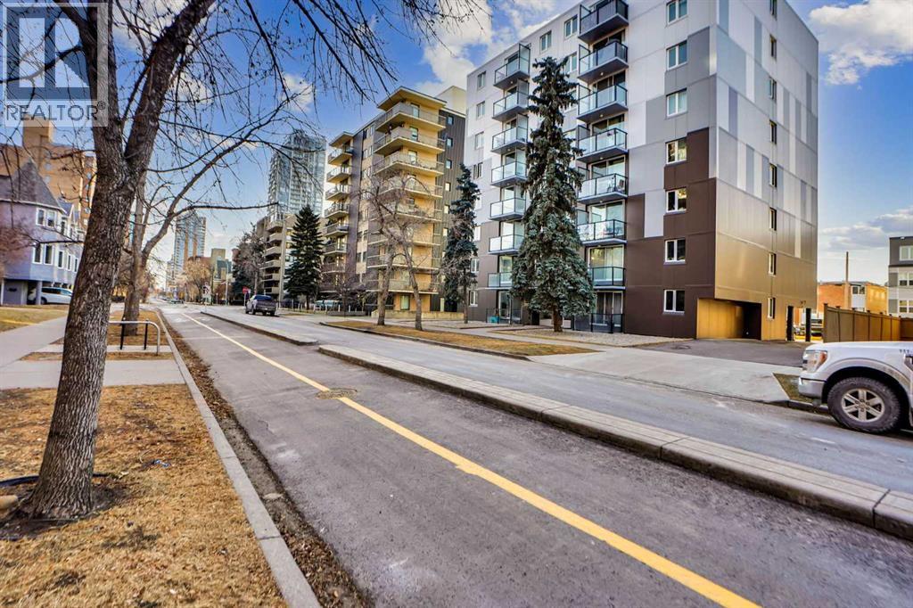 Single Family House for Sale in    Avenue SW Beltline Calgary 