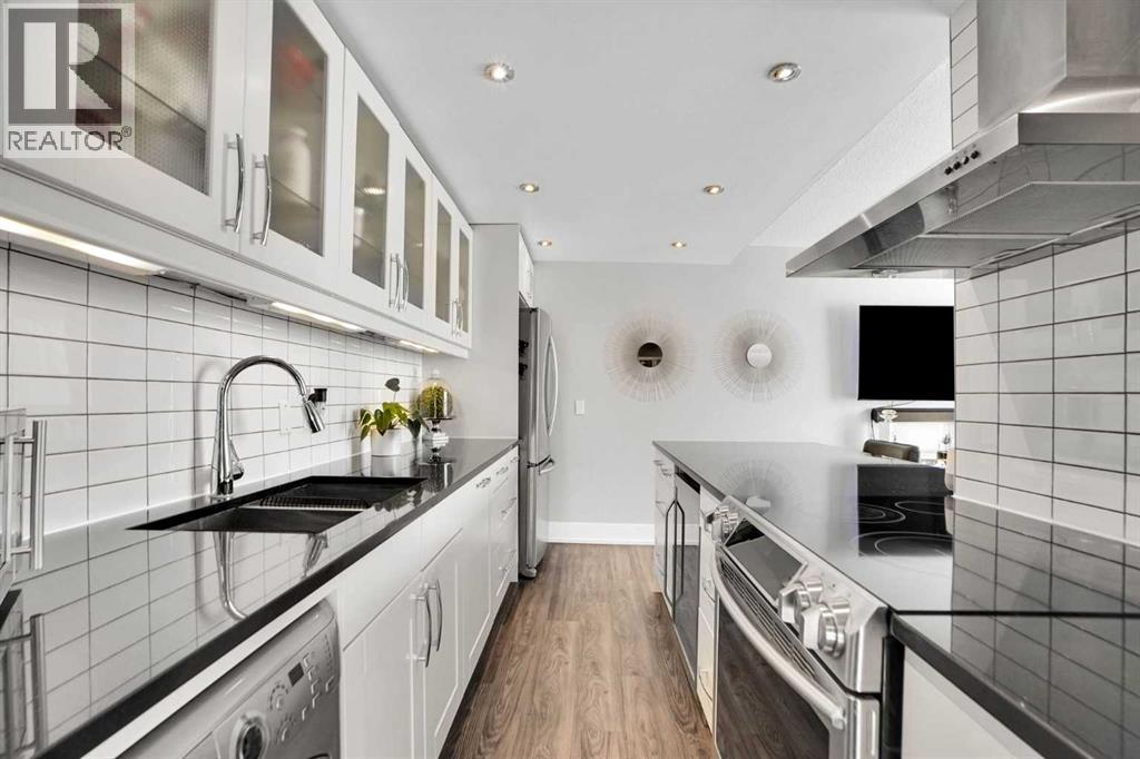 Single Family House for Sale in    Avenue SW Beltline Calgary 