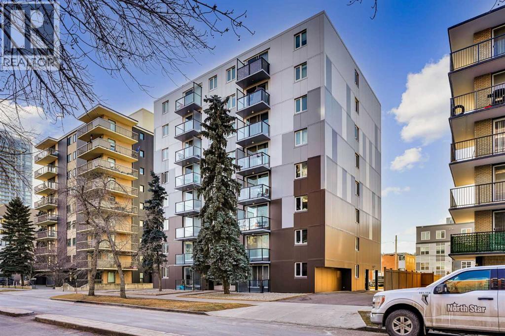 Single Family House for Sale in    Avenue SW Beltline Calgary 