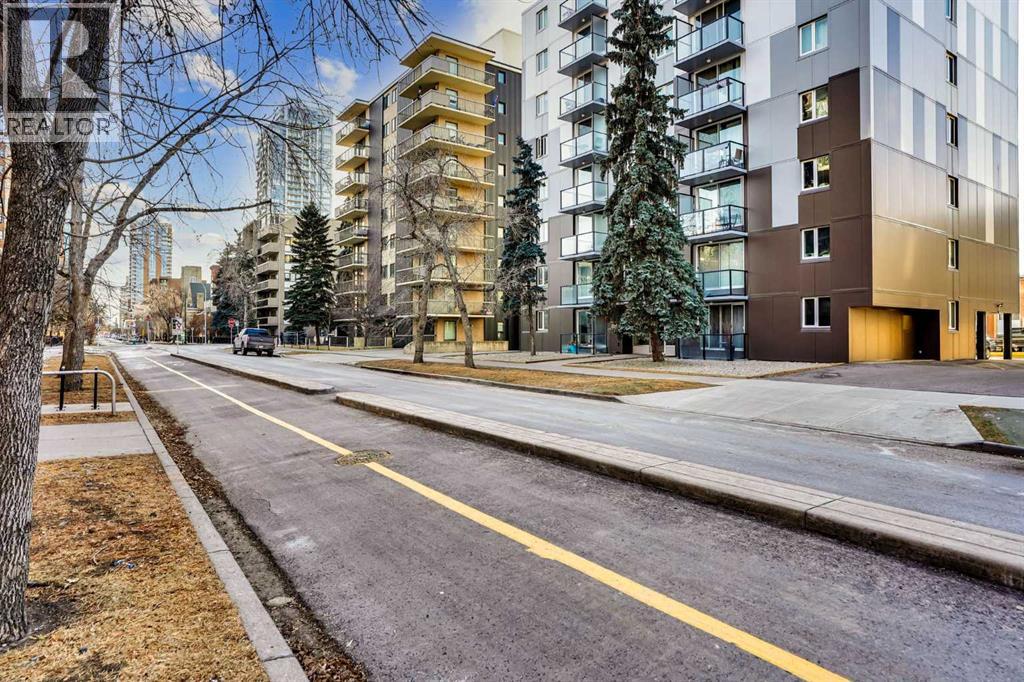 Single Family House for Sale in    Avenue SW Beltline Calgary 