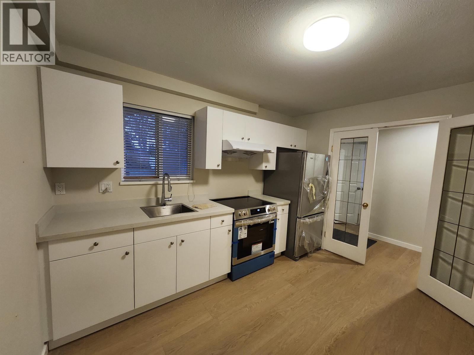 6900 GRAY AVENUE, Burnaby