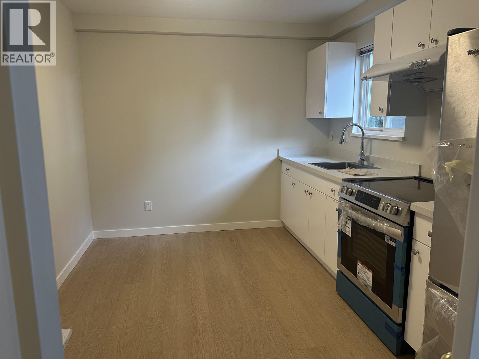 6900 GRAY AVENUE, Burnaby