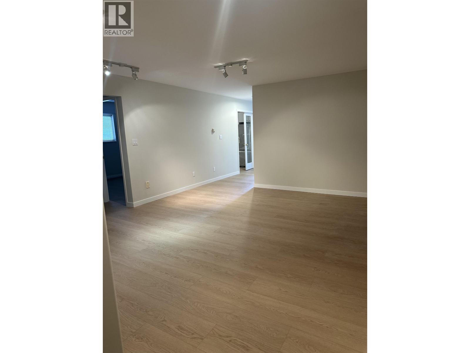 6900 GRAY AVENUE, Burnaby