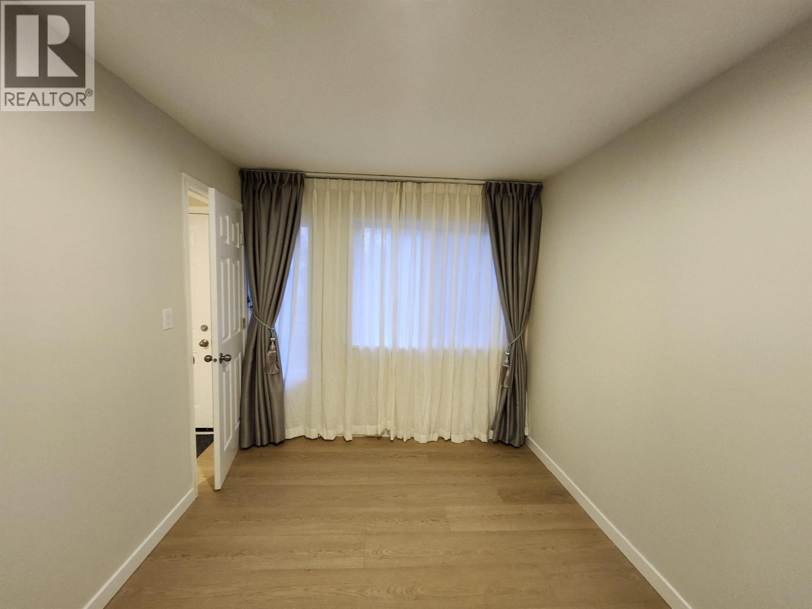 6900 GRAY AVENUE, Burnaby