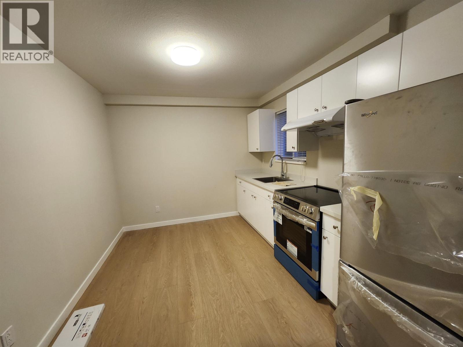 6900 GRAY AVENUE, Burnaby