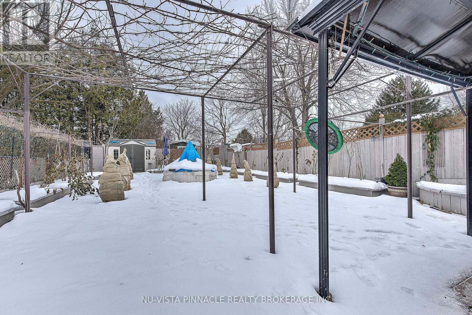 34 ROSAMOND CRESCENT Property Photo