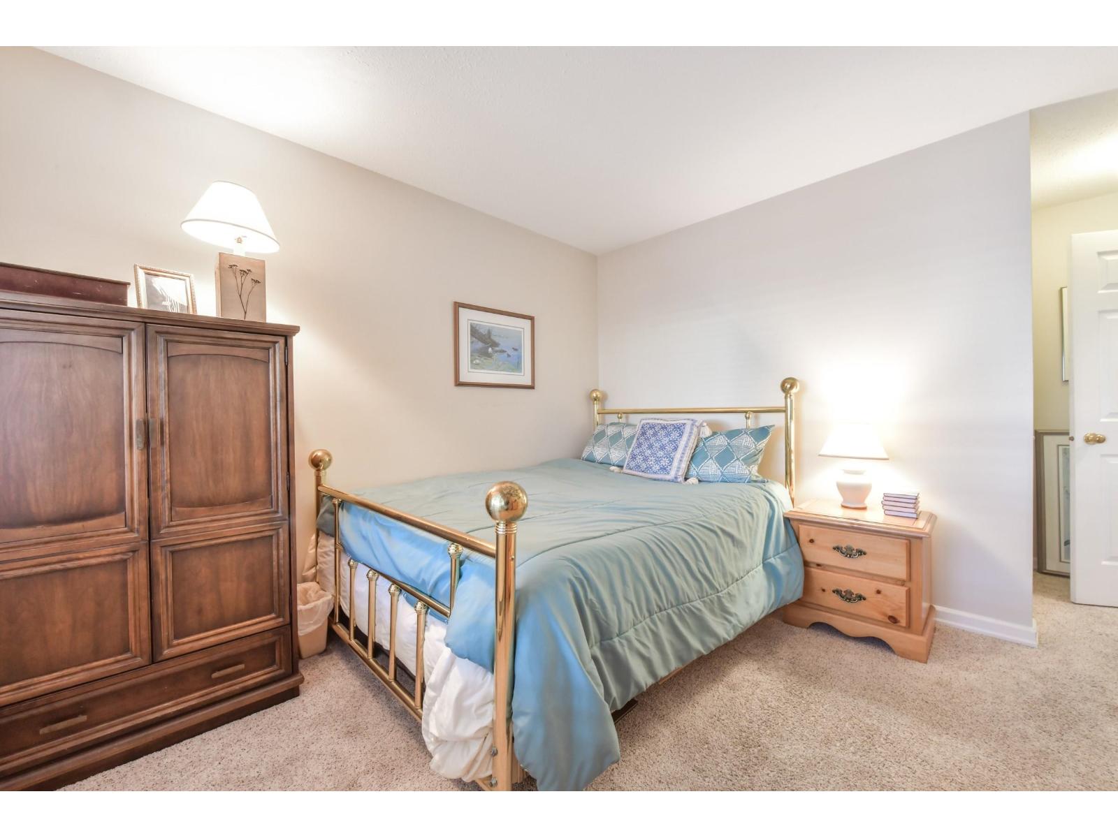 303 15130 ROPER AVENUE, White Rock