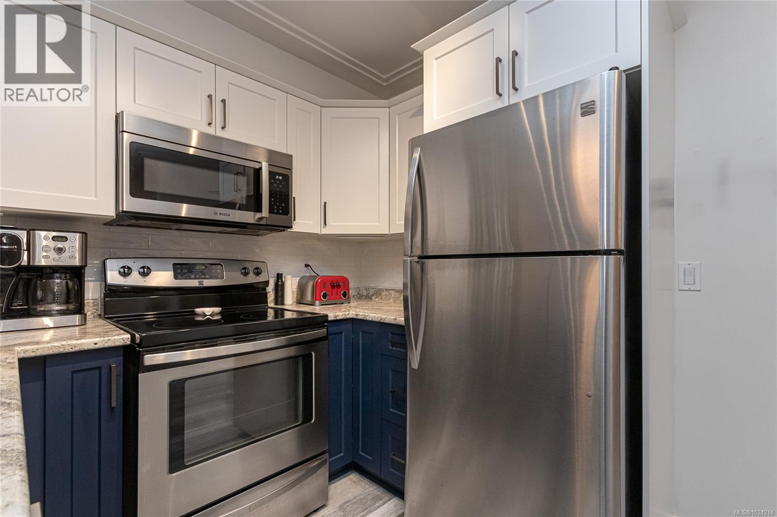 115 663 Goldstream Avenue, Langford