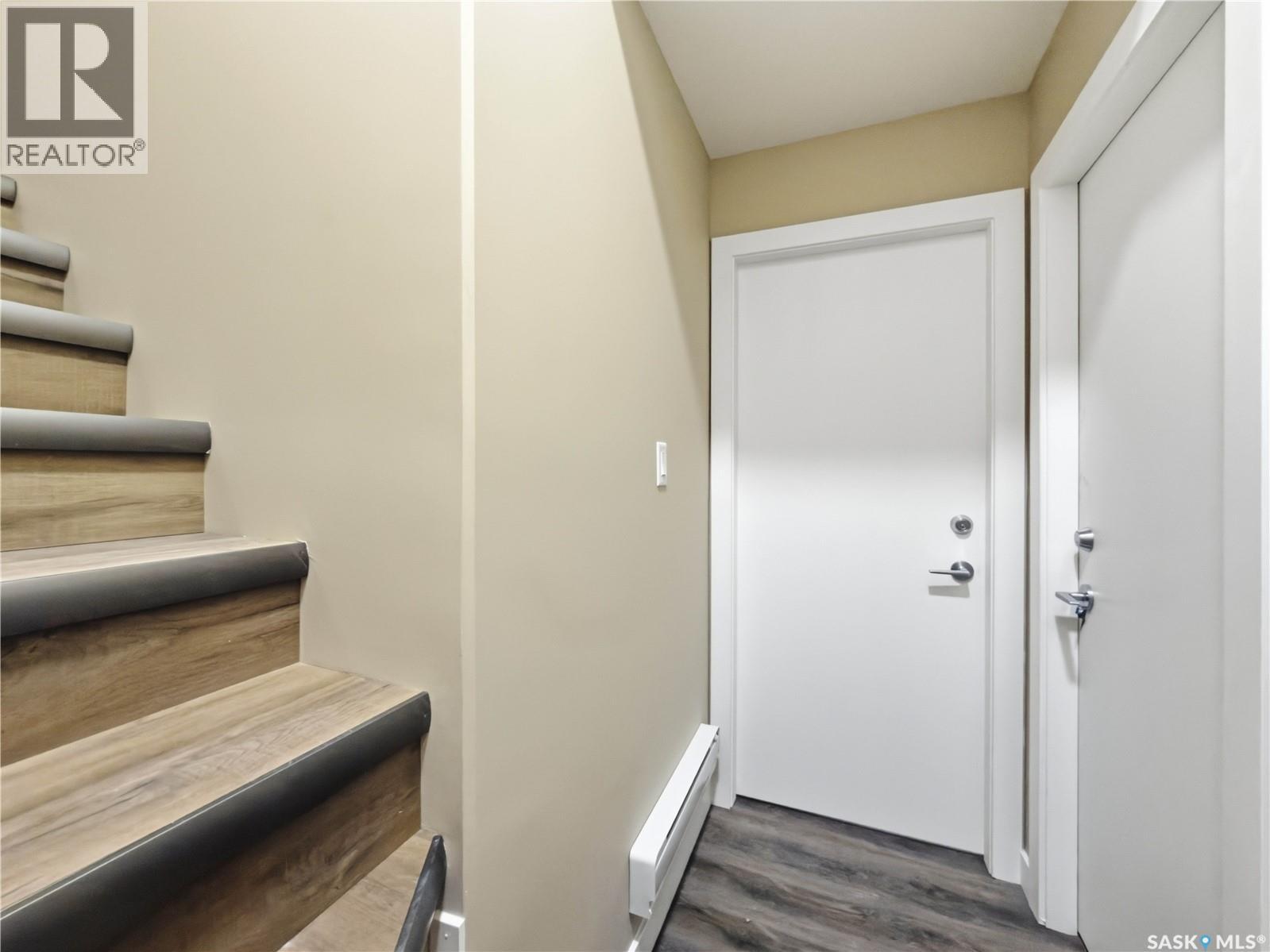 855 ELLIOTT STREET - 30