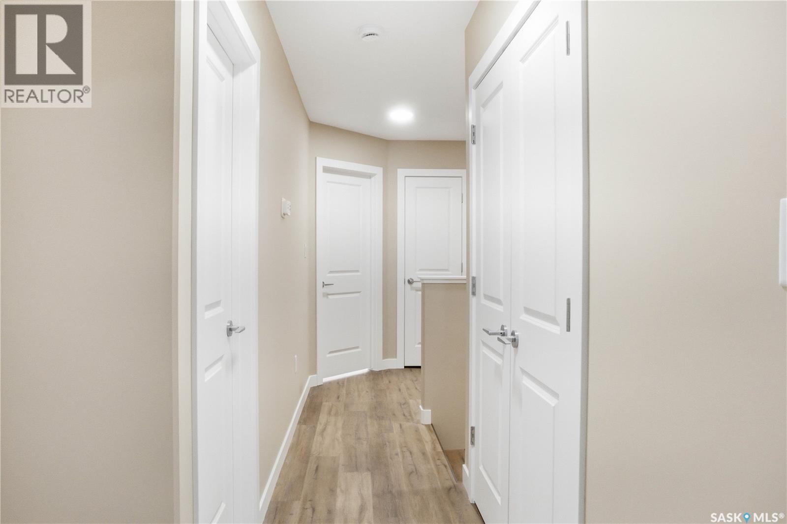 855 ELLIOTT STREET - 16