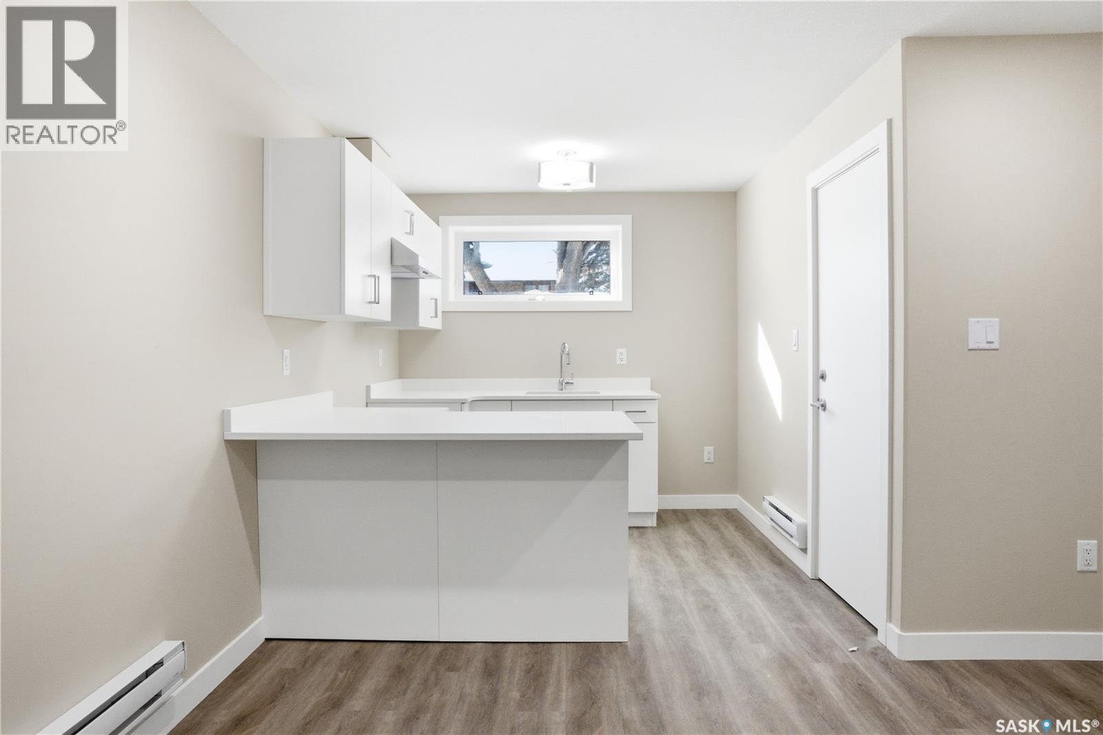 855 ELLIOTT STREET - 32