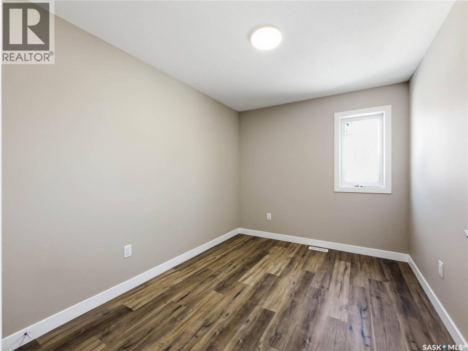 855 ELLIOTT STREET - 24