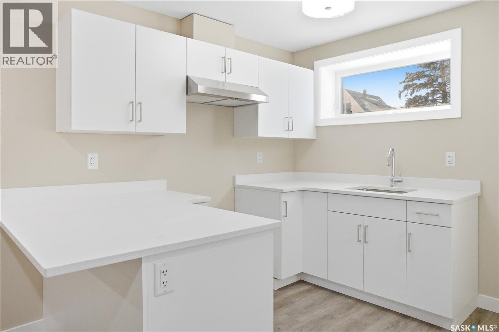 855 ELLIOTT STREET - 31