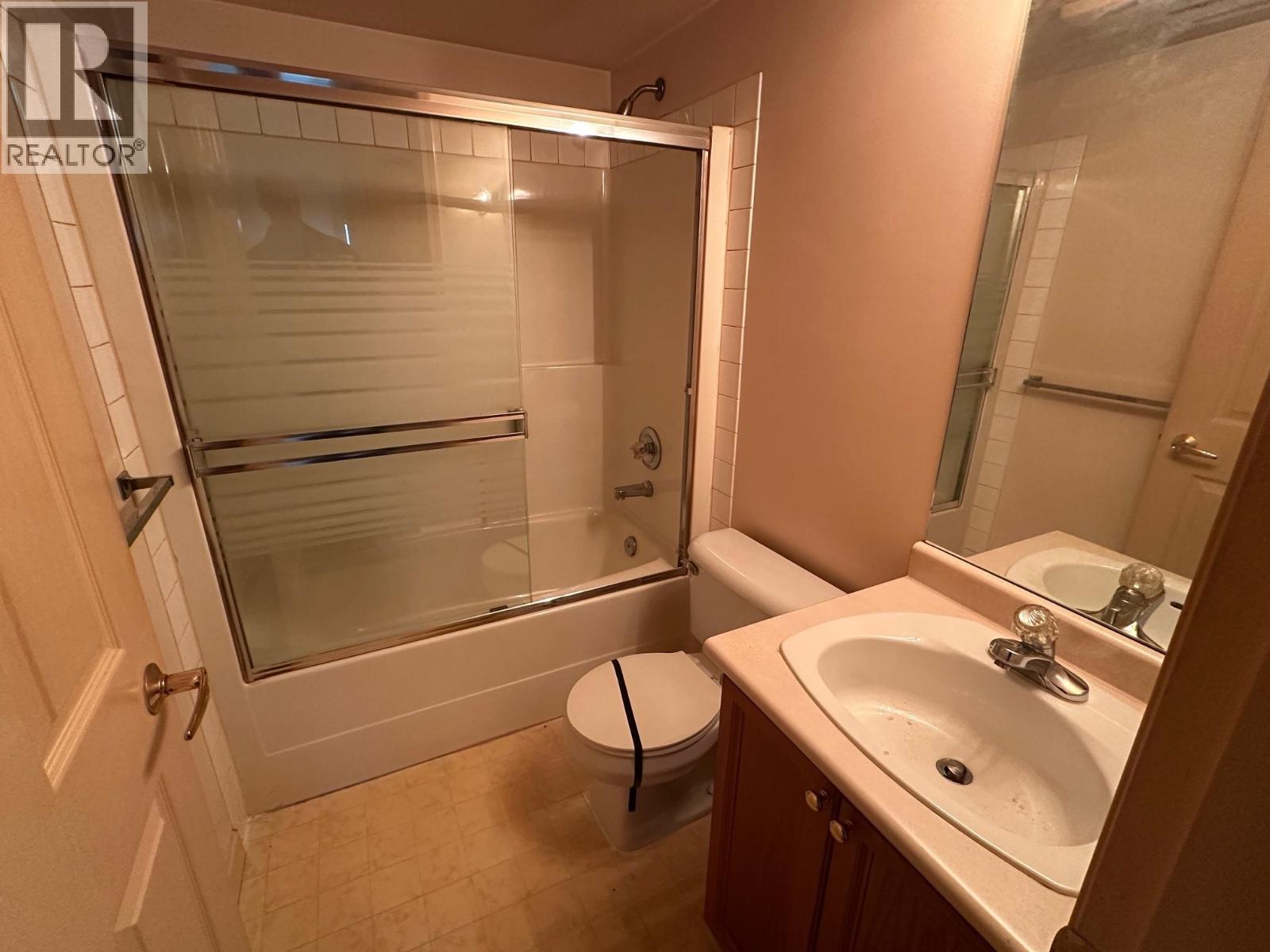 502 70 RICHMOND STREET, New Westminster