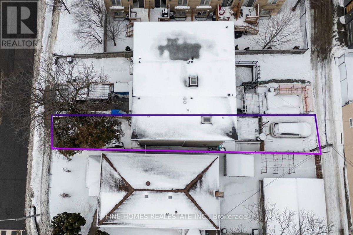 48 CARR STREET - Photo 2 of 13, Toronto (Kensington-Chinatown), Ontario