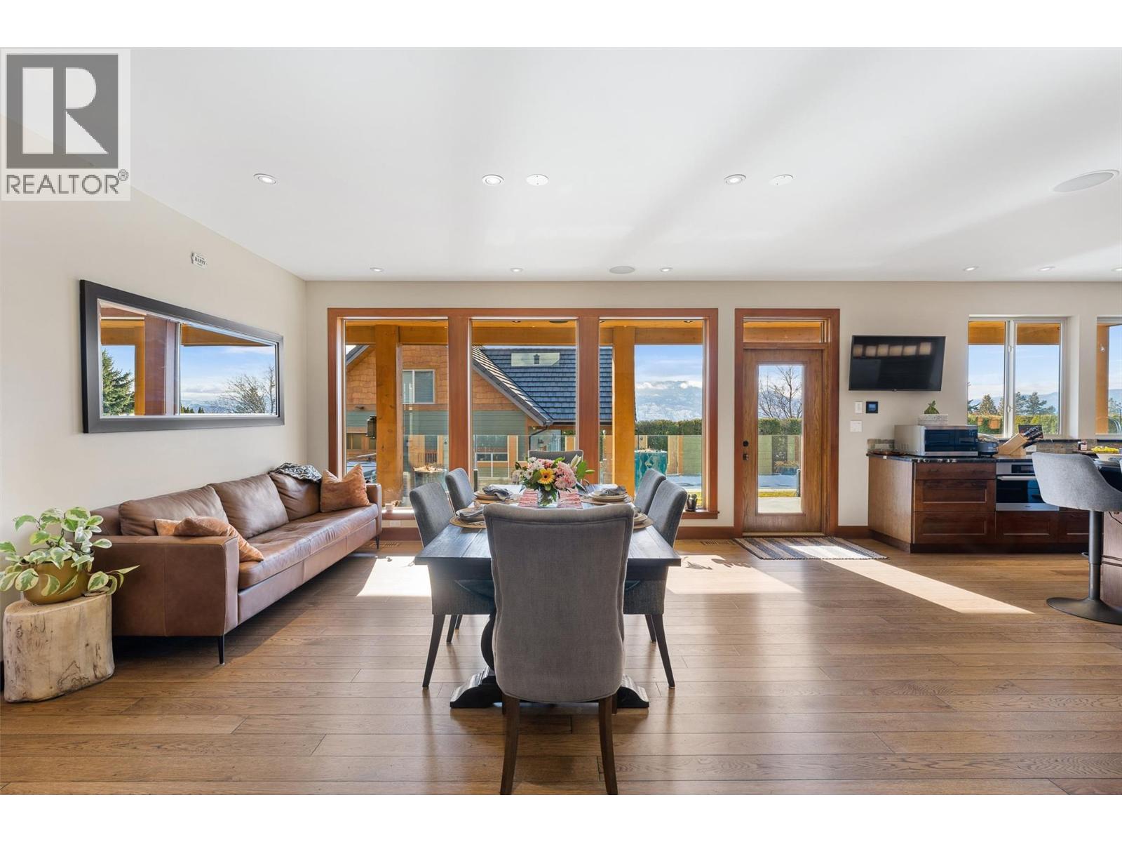 959 Regal Road, West Kelowna