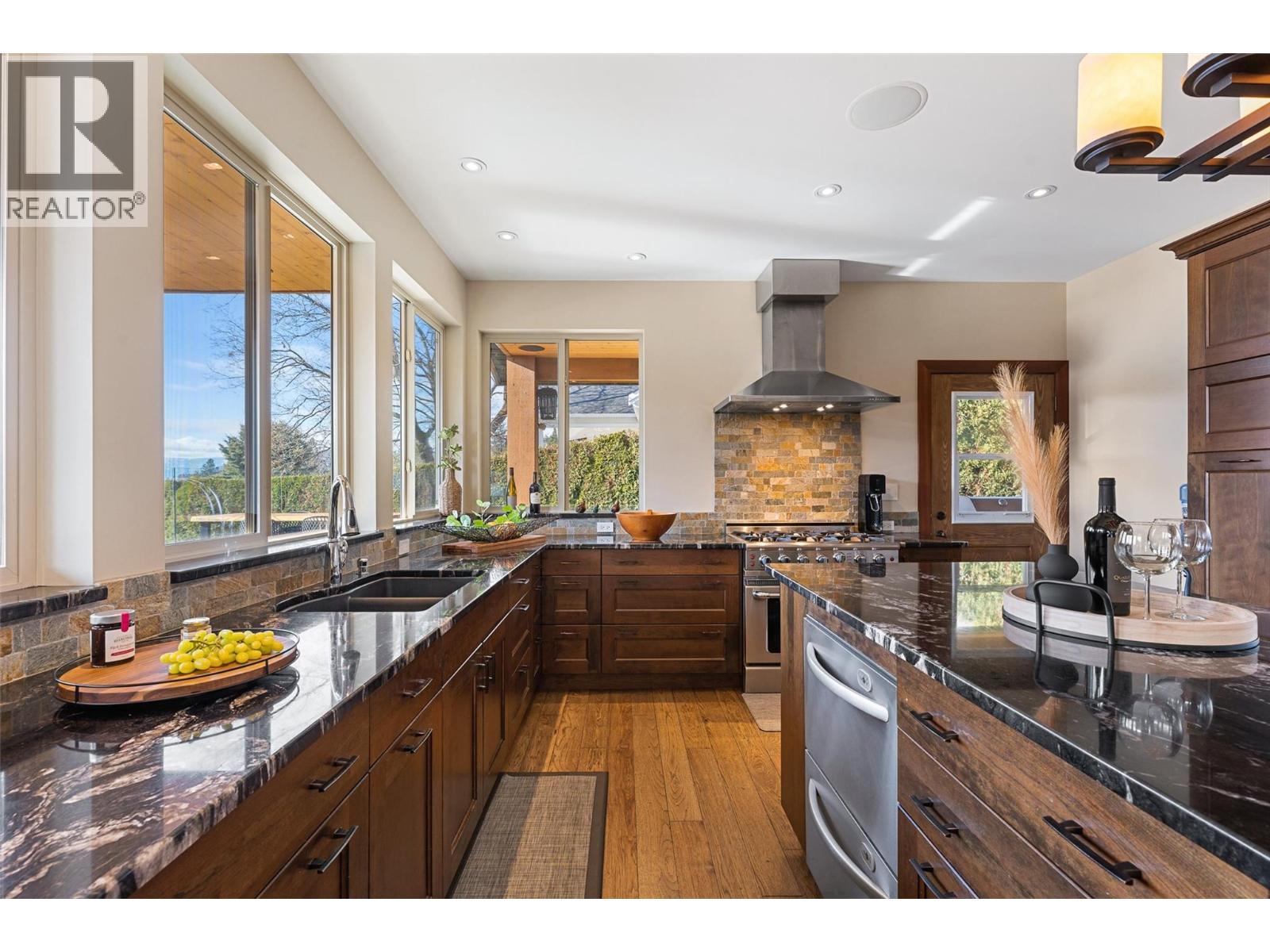 959 Regal Road, West Kelowna