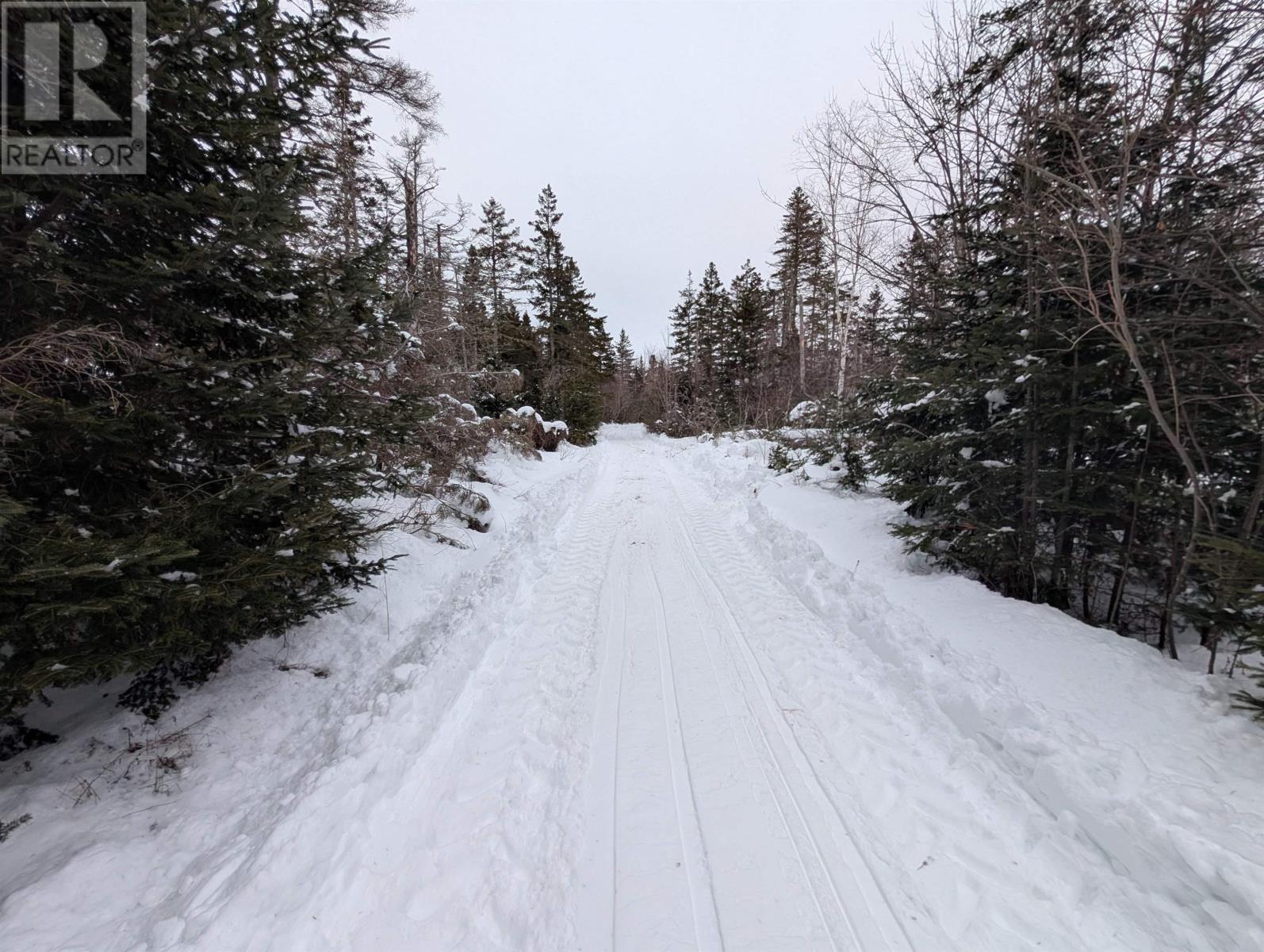 Property 6 of 10 of Northside Loch Lomond Road