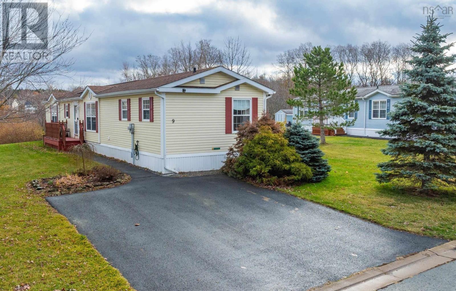 Property 2 of 34 of 9 Merriweather Crescent