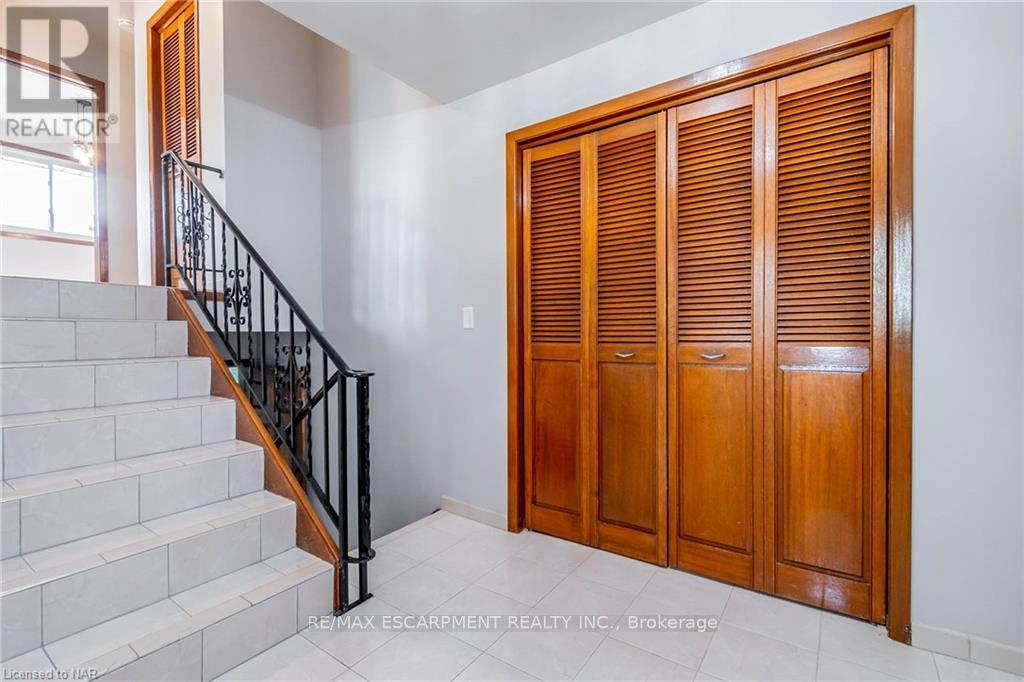 31 WESTWOOD CRESCENT - Photo 5 of 28, Welland (Prince Charles), Ontario