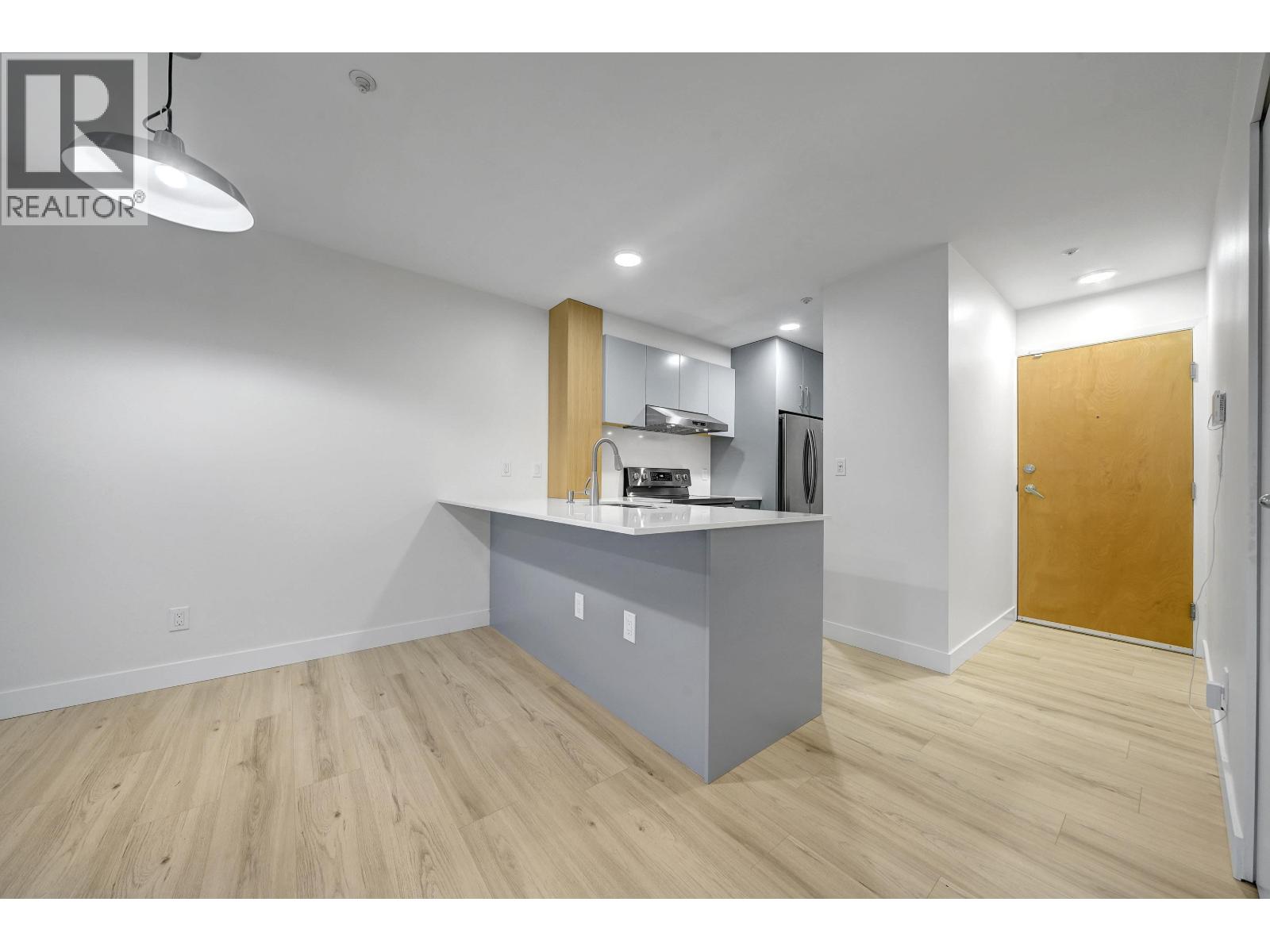 201 1011 W KING EDWARD AVENUE, Vancouver