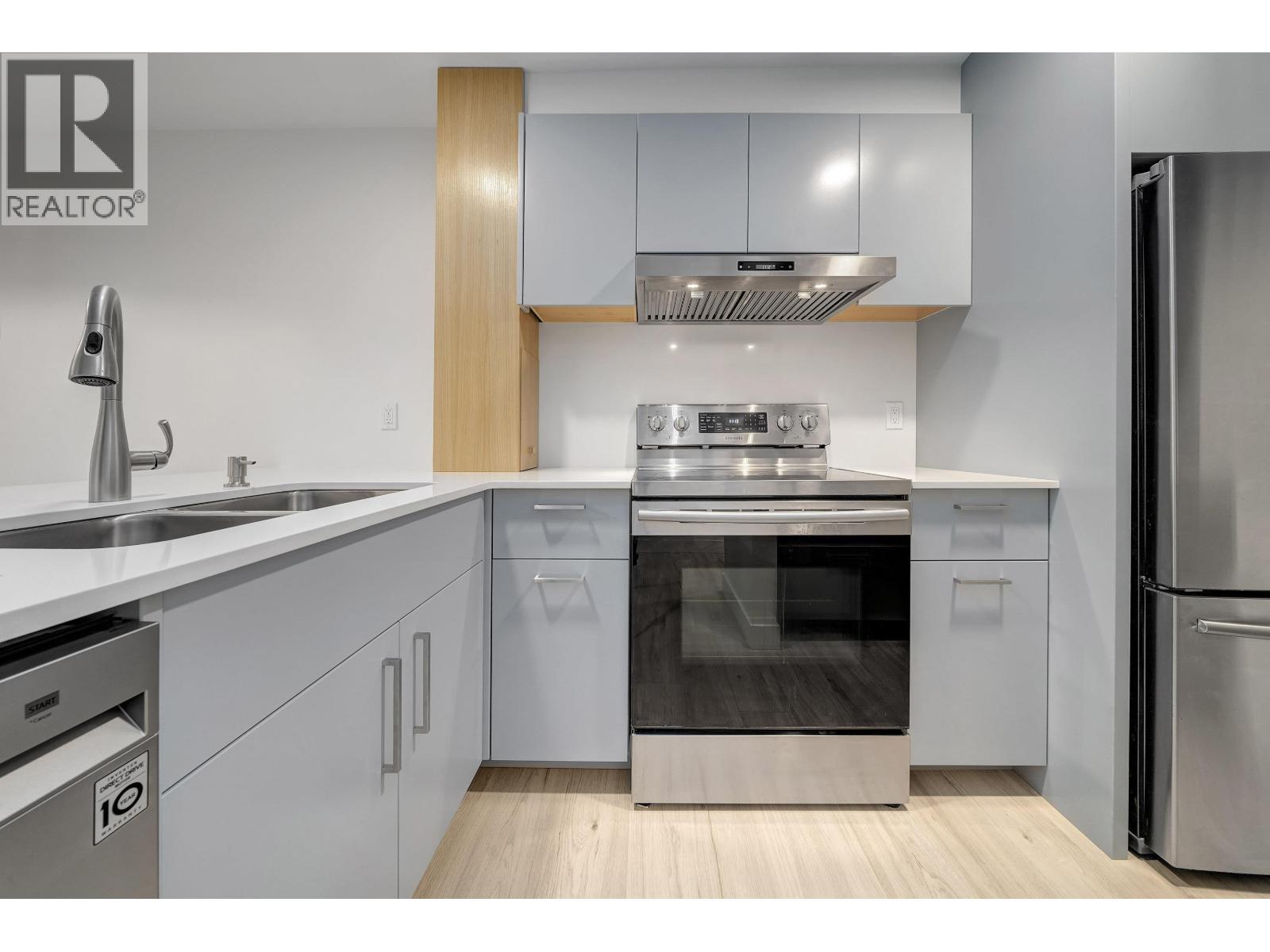 201 1011 W KING EDWARD AVENUE, Vancouver