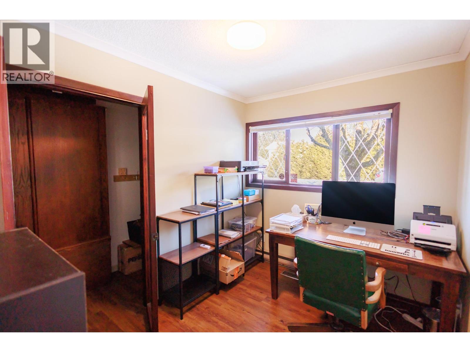 4941 GAIR Avenue, Terrace