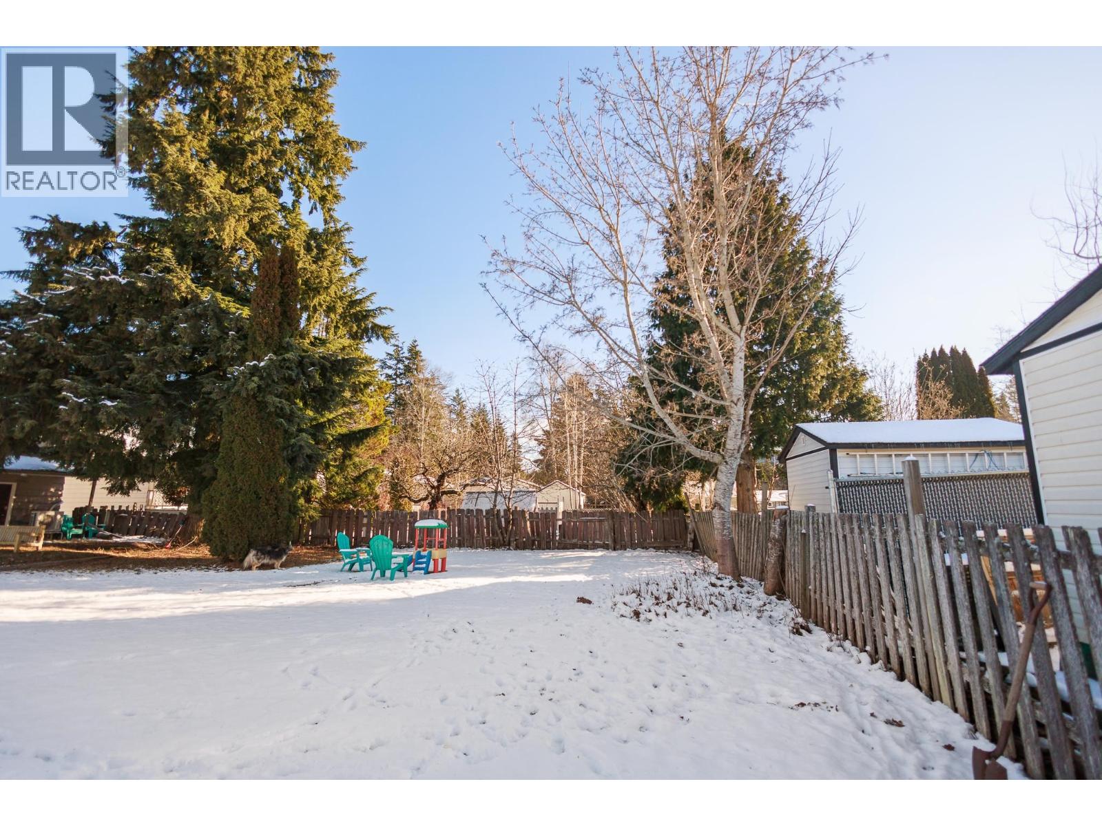 4941 GAIR Avenue, Terrace