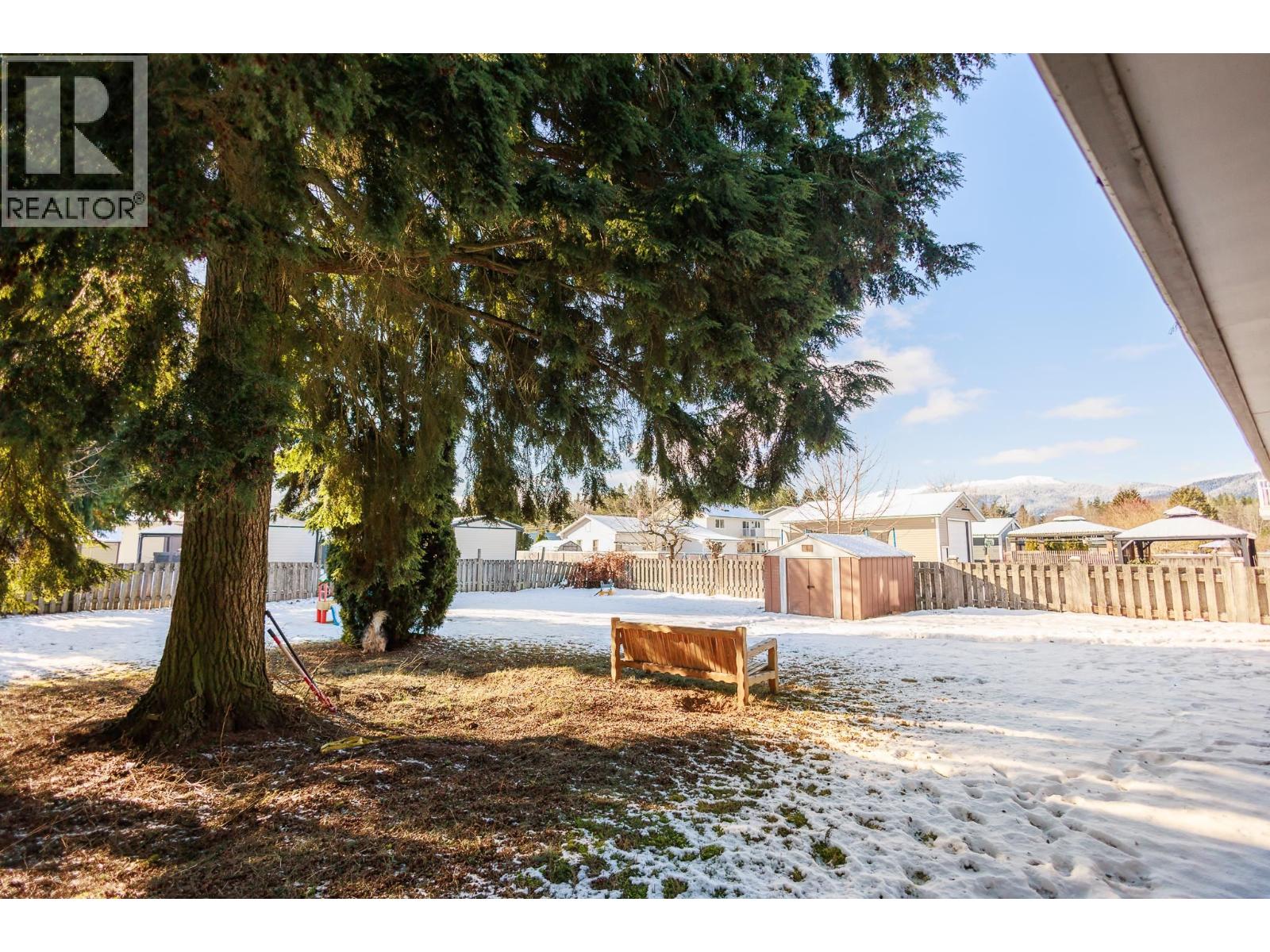 4941 GAIR Avenue, Terrace