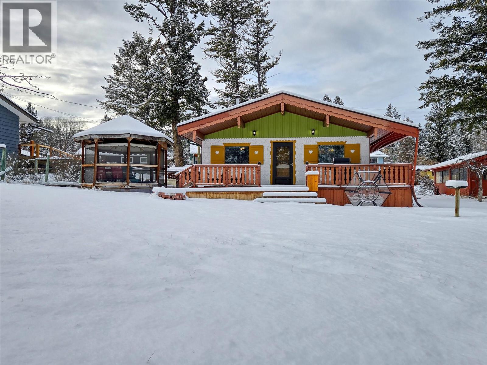 1721 8TH Avenue, Invermere