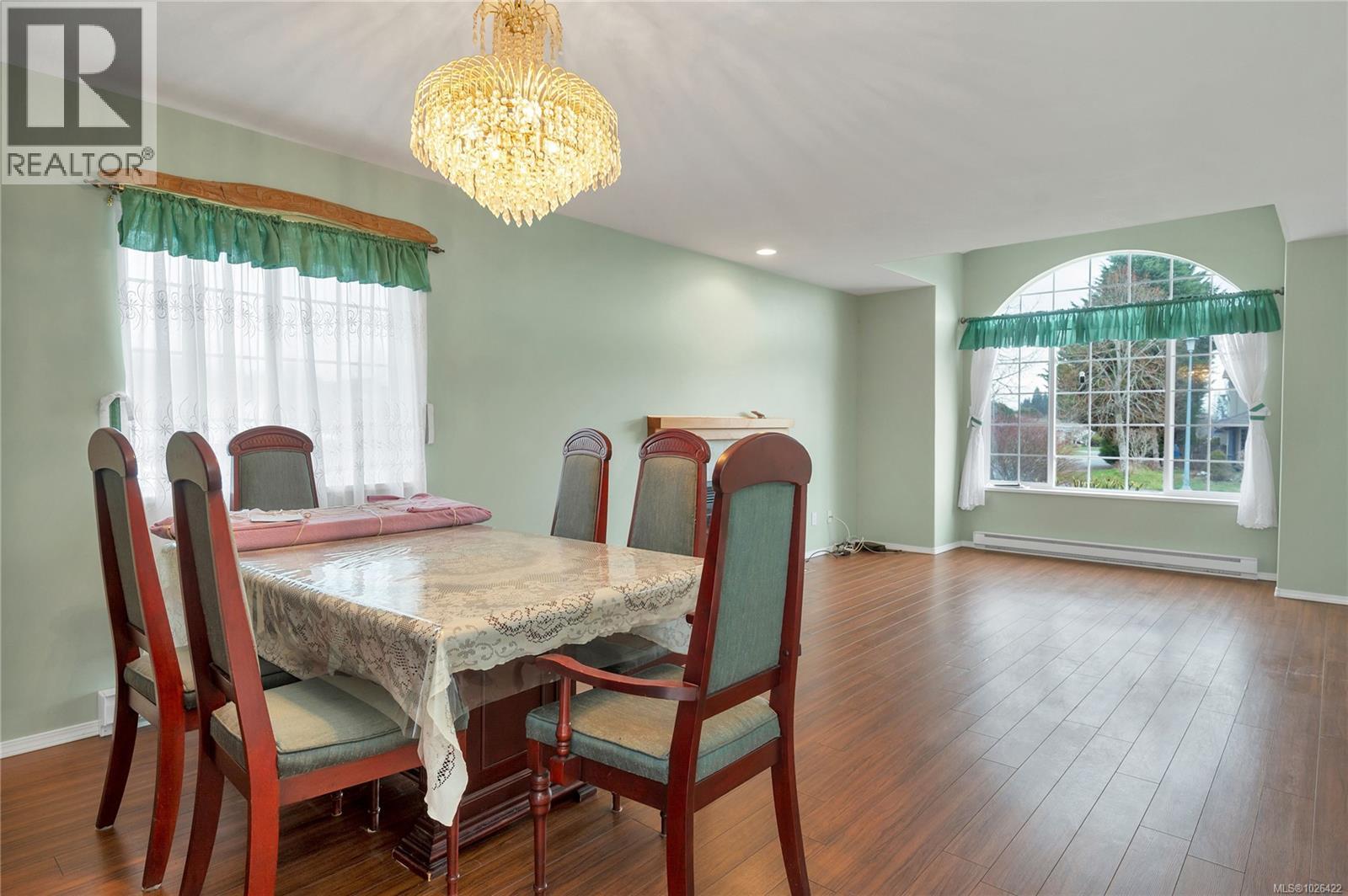 185 Colorado Dr, Campbell River