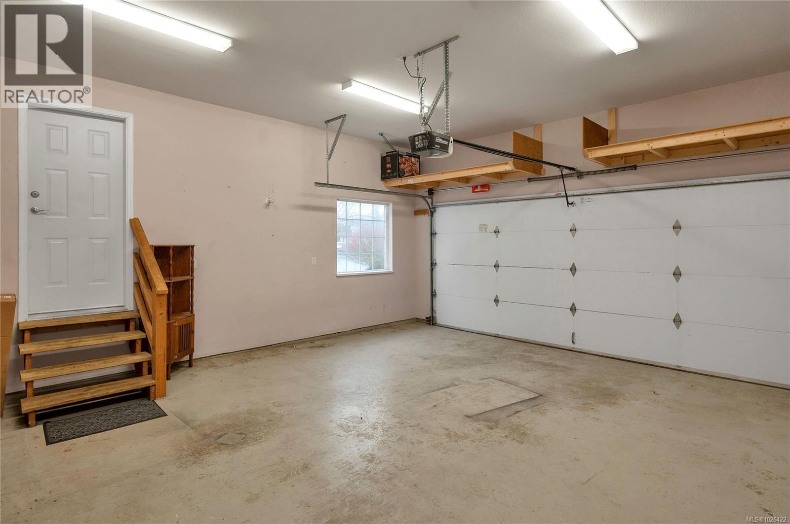 185 Colorado Dr, Campbell River