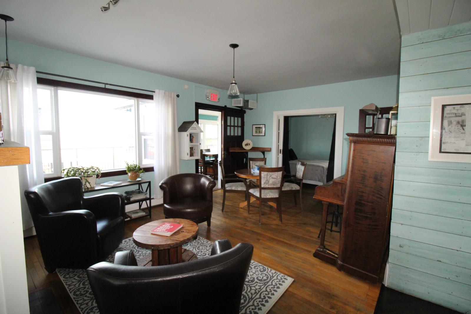 
          4705 50 Street
            <br/>
            <span>Mayerthorpe</span>
            , 
            <span>AB</span>
             <span>T0E1N0</span>
         - Photo 40