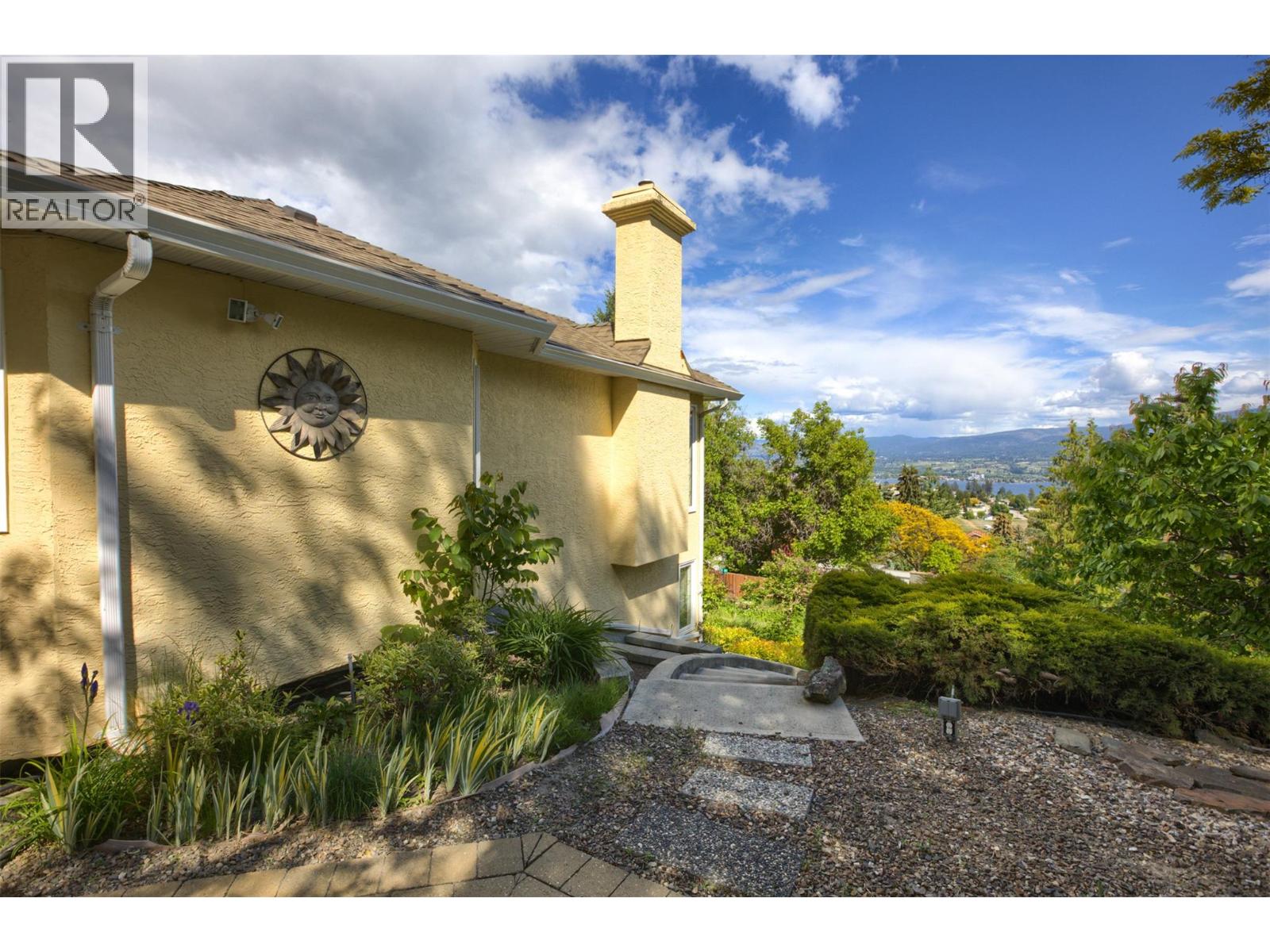  1201 Trevor Lane, West Kelowna
