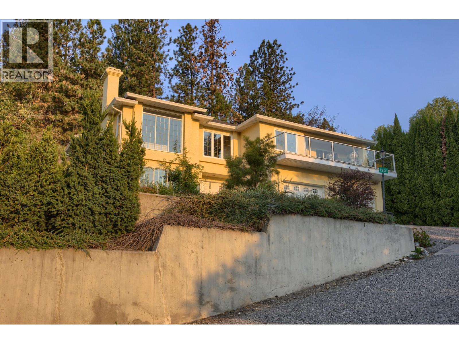  1201 Trevor Lane, West Kelowna