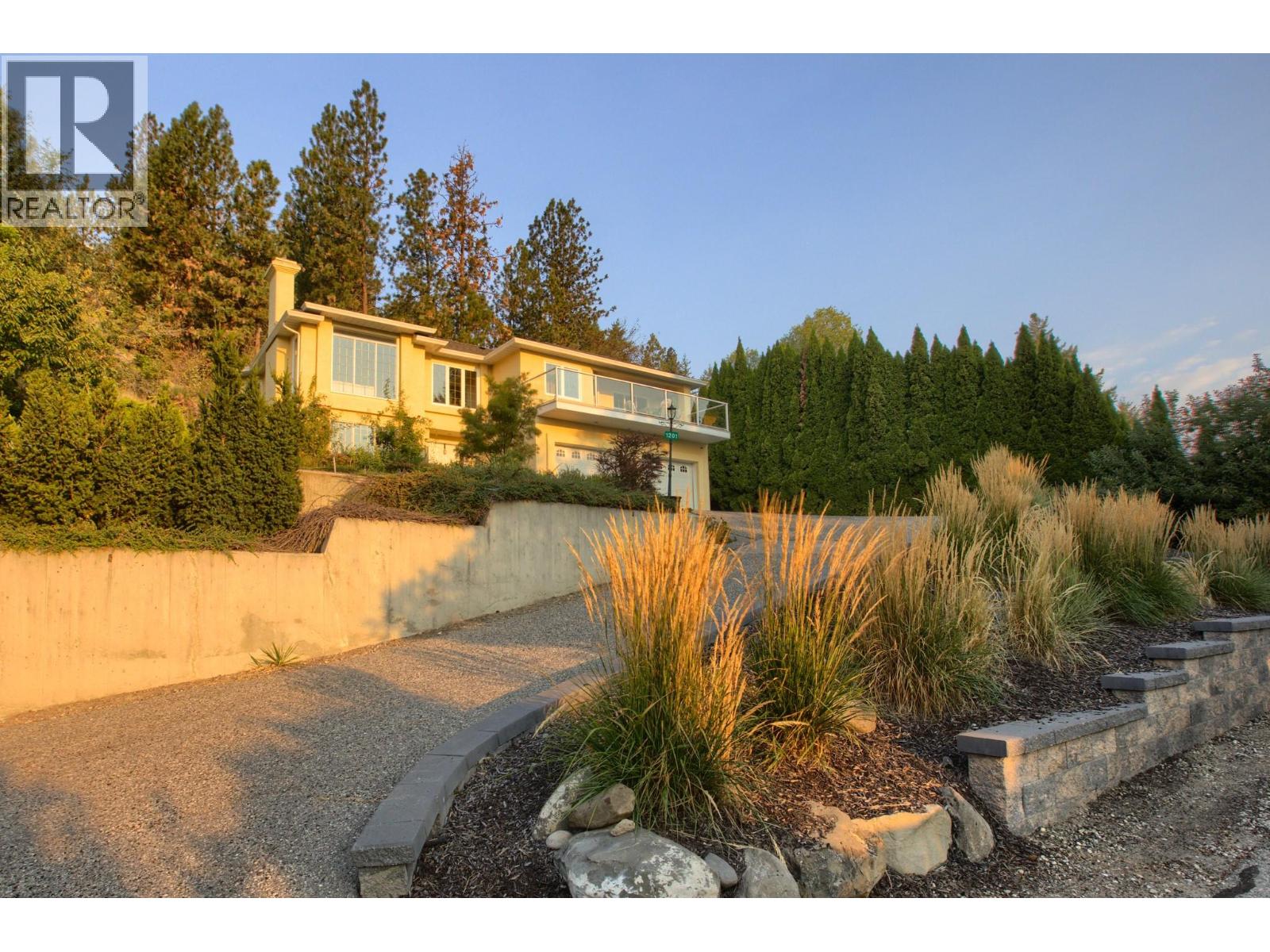  1201 Trevor Lane, West Kelowna