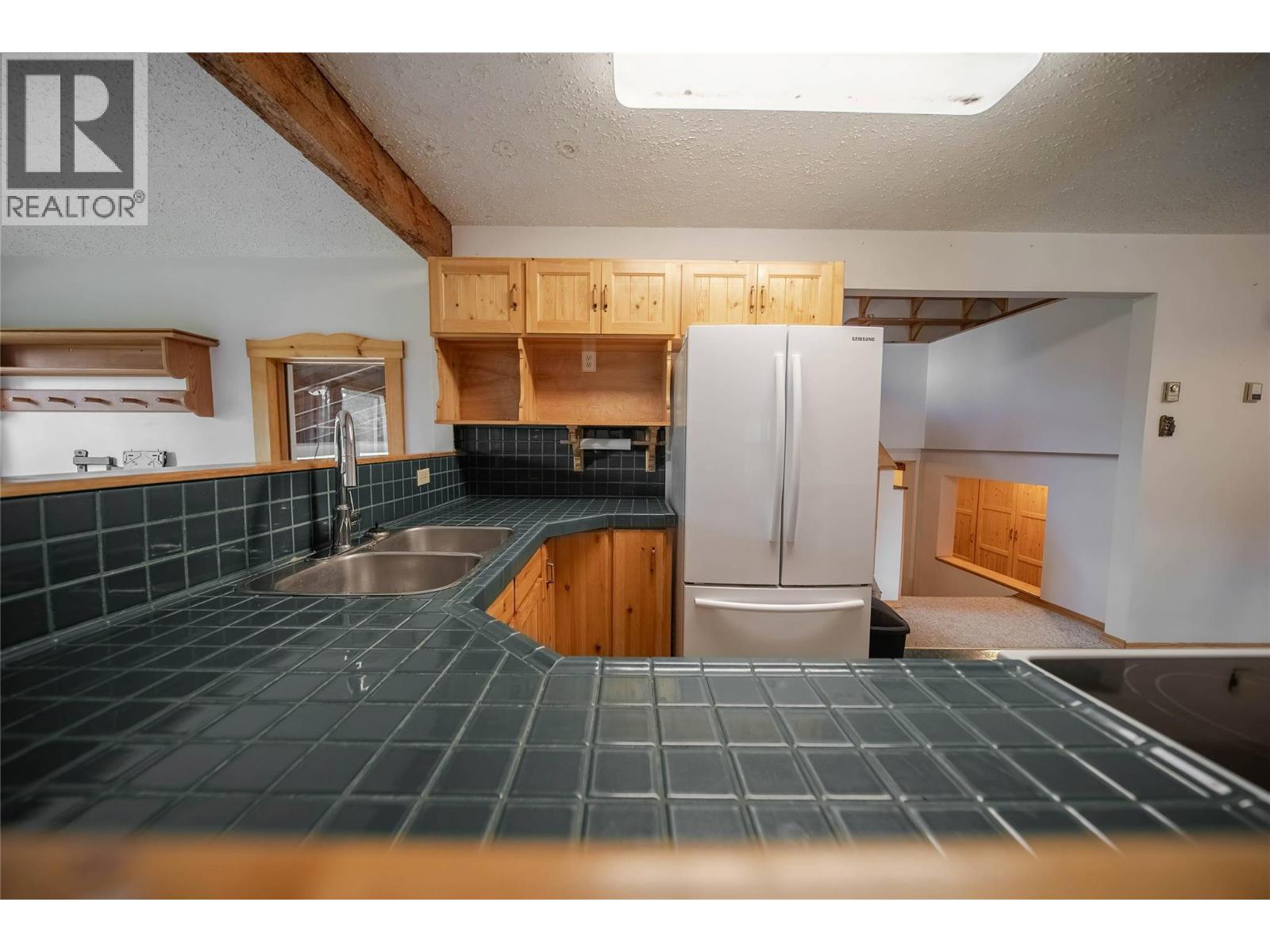 7825 Jaffray Baynes Lake Road Road, Jaffray