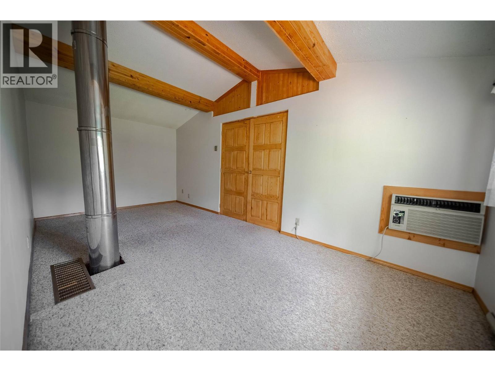 7825 Jaffray Baynes Lake Road Road, Jaffray