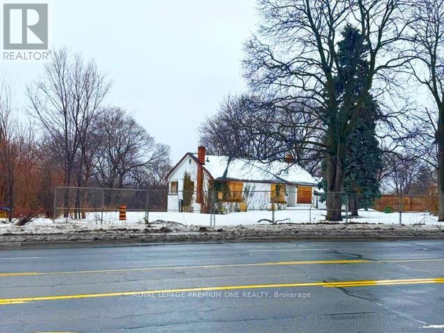 2986 WESTON ROAD - 1