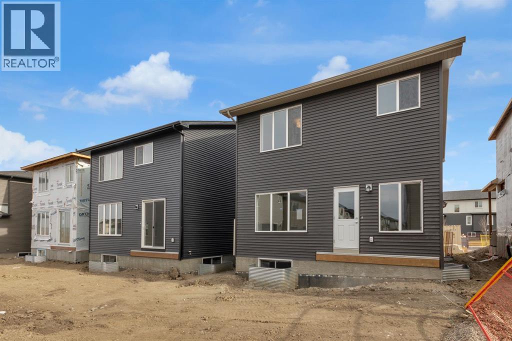 Single Family House for Sale in  Savanna Landing NE Saddle Ridge Calgary 